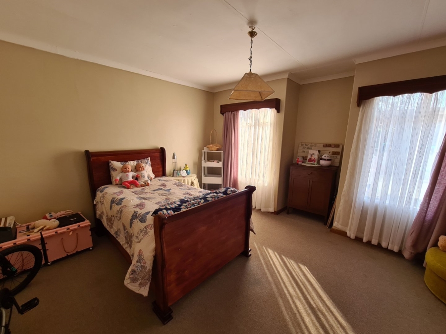 4 Bedroom Property for Sale in Panorama Free State